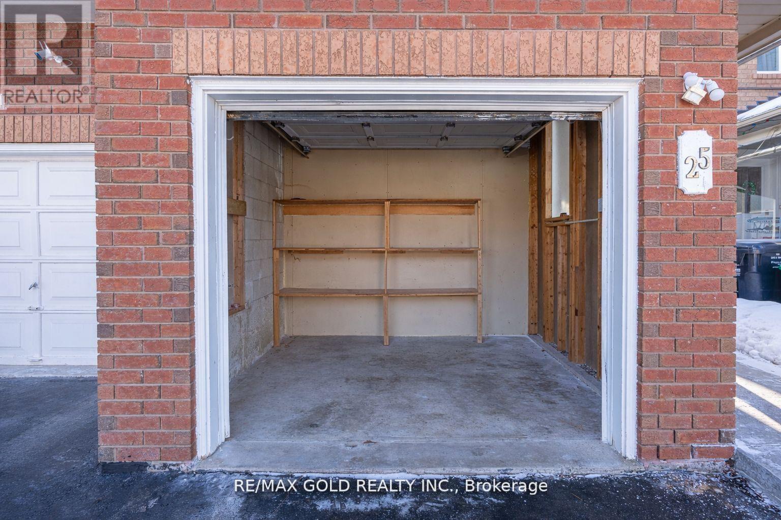 25 Clover Bloom Road, Brampton, Ontario  L6R 1R8 - Photo 24 - W12955048