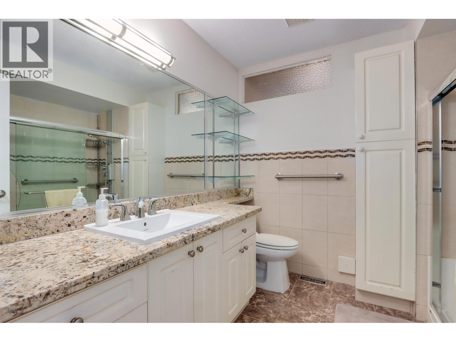 6525 Denbigh Avenue, Burnaby, British Columbia  V5H 3R7 - Photo 14 - R3113779