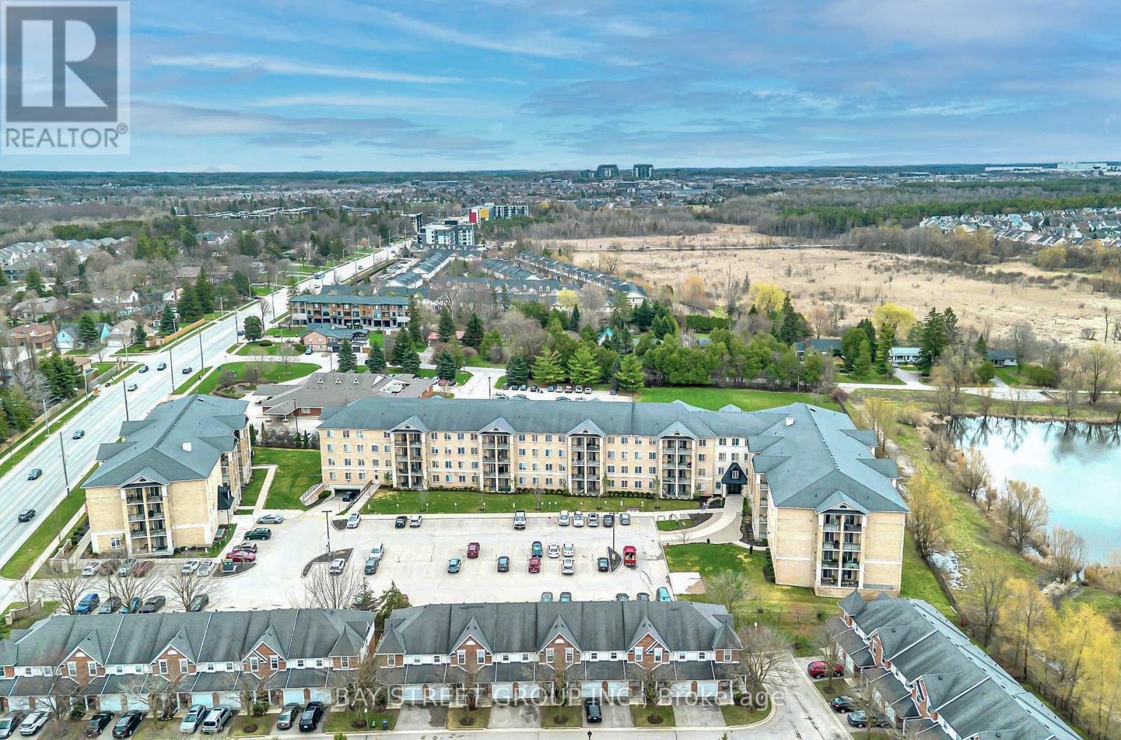 132 - 1077 Gordon Street, Guelph, Ontario  N1G 0E3 - Photo 1 - X13027254