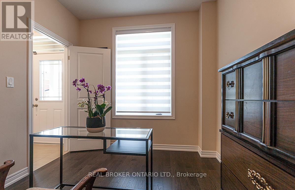 60 Morrison Drive, Hamilton, Ontario  L9G 3K9 - Photo 5 - X13027314