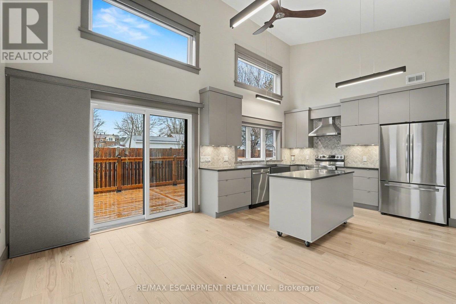 90 Beckwith Street E, Perth, Ontario  K7H 1C4 - Photo 10 - X13027328