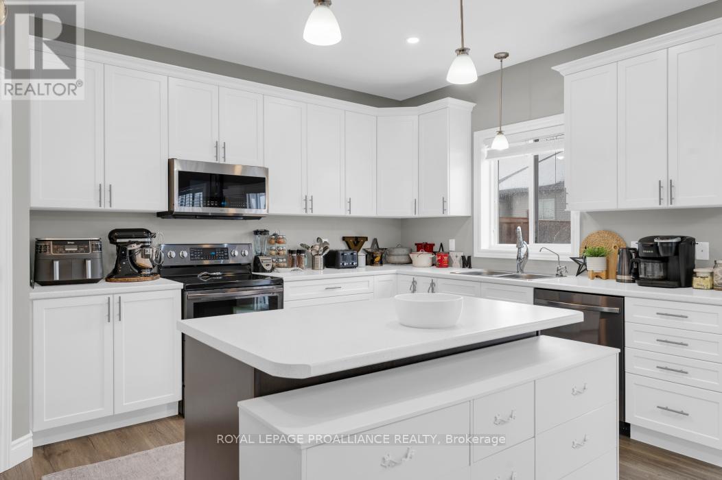 49 Redwood Drive, Belleville, Ontario  K8N 0K3 - Photo 12 - X13020430