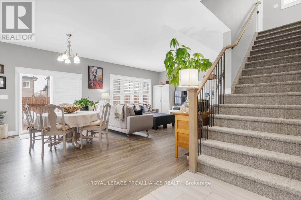 49 Redwood Drive, Belleville, Ontario  K8N 0K3 - Photo 6 - X13020430