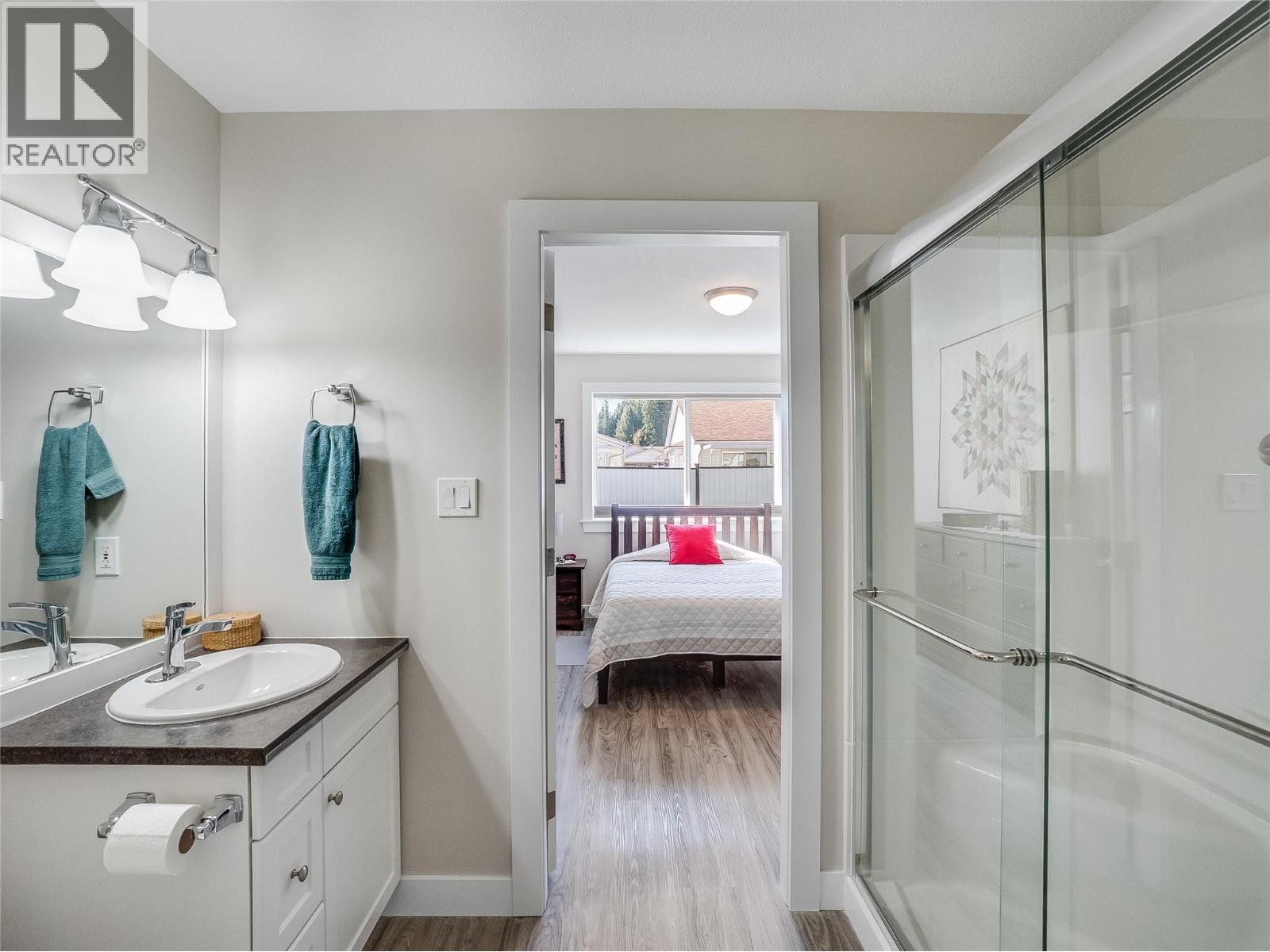 2210 Columbia Avenue Unit# 30, Castlegar, British Columbia  V1N 2X1 - Photo 29 - 10384093