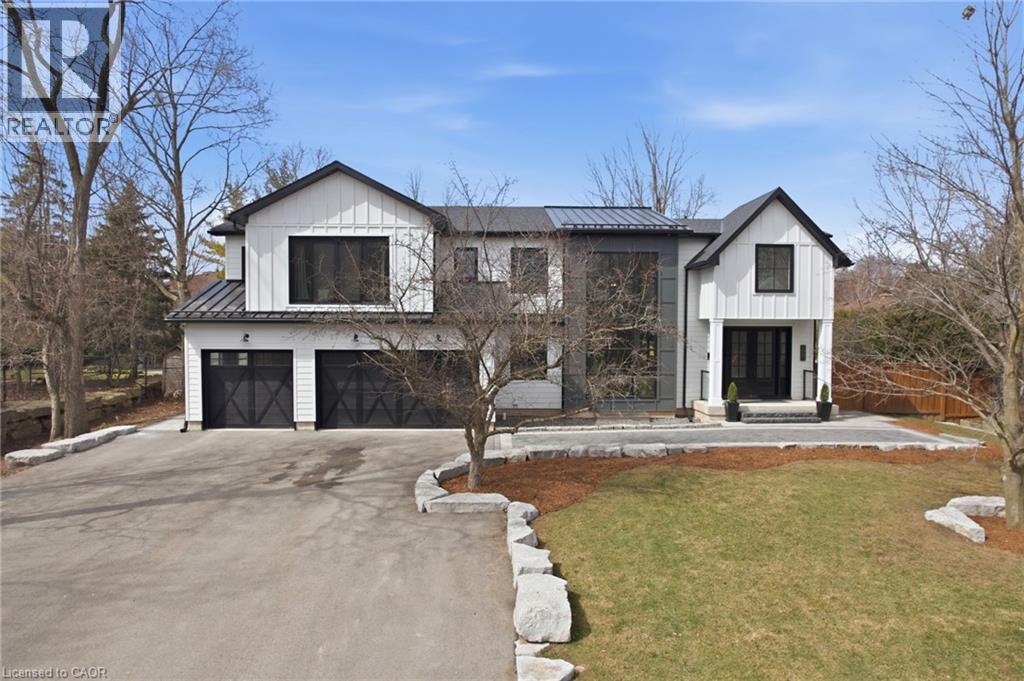 136 Rockcliffe Road, Waterdown, Ontario  L9H 7H3 - Photo 2 - 40823024