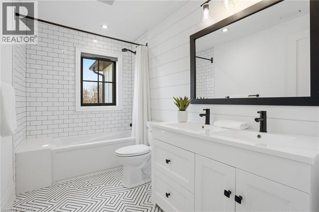 136 Rockcliffe Road, Waterdown, Ontario  L9H 7H3 - Photo 39 - 40823024