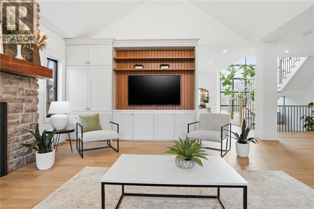 136 Rockcliffe Road, Waterdown, Ontario  L9H 7H3 - Photo 6 - 40823024