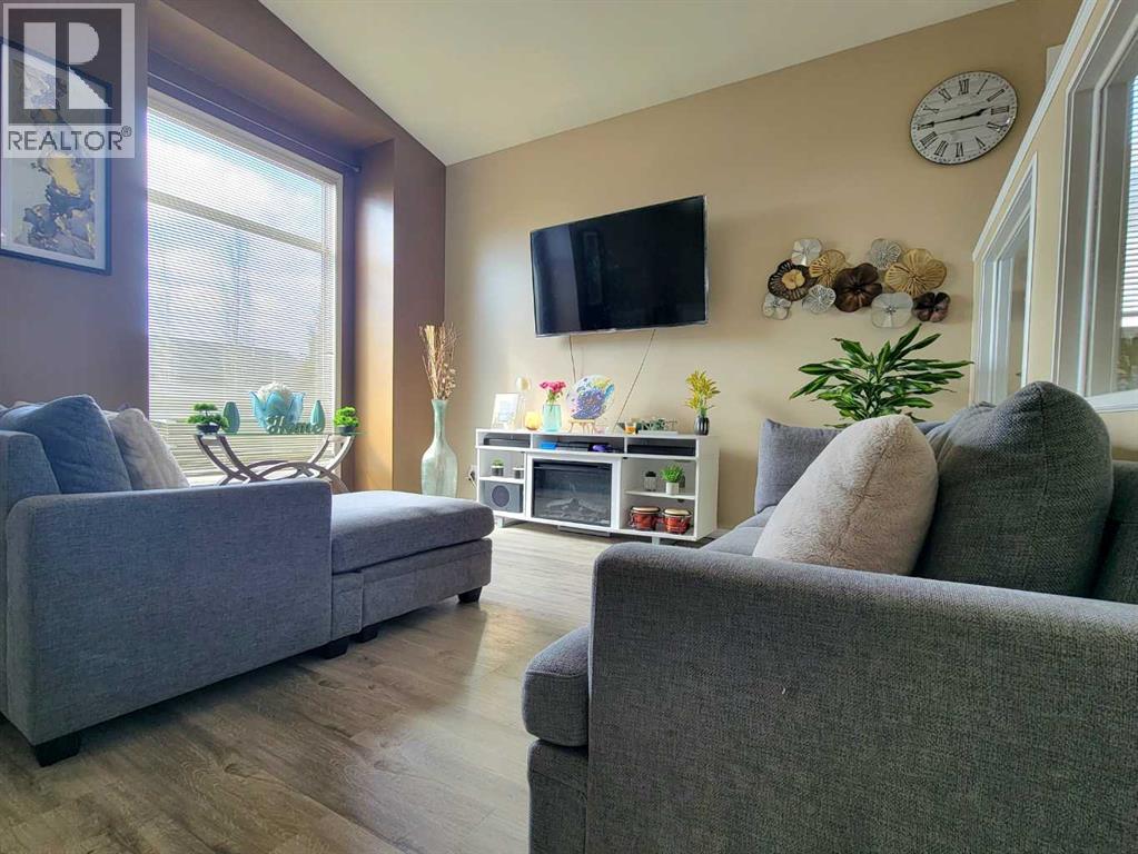 11425 88a Street, Grande Prairie, Alberta  T8X 0A6 - Photo 5 - A2303411