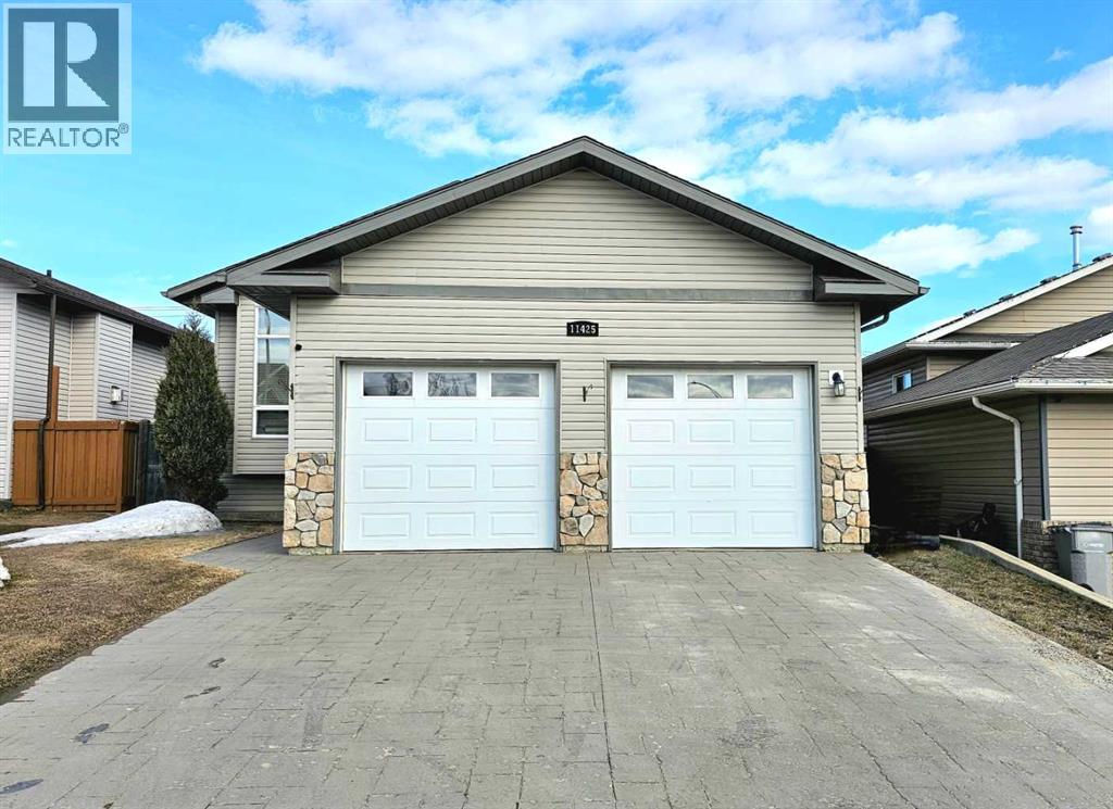 11425 88a Street, Grande Prairie, Alberta  T8X 0A6 - Photo 2 - A2303411