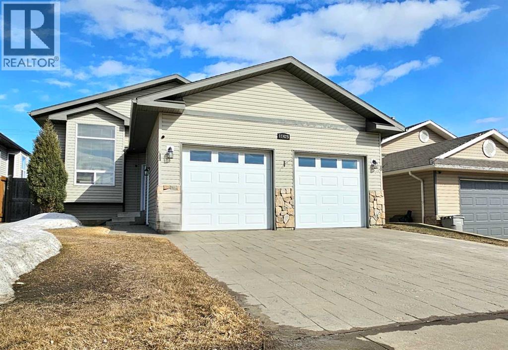 11425 88a Street, Grande Prairie, Alberta  T8X 0A6 - Photo 1 - A2303411