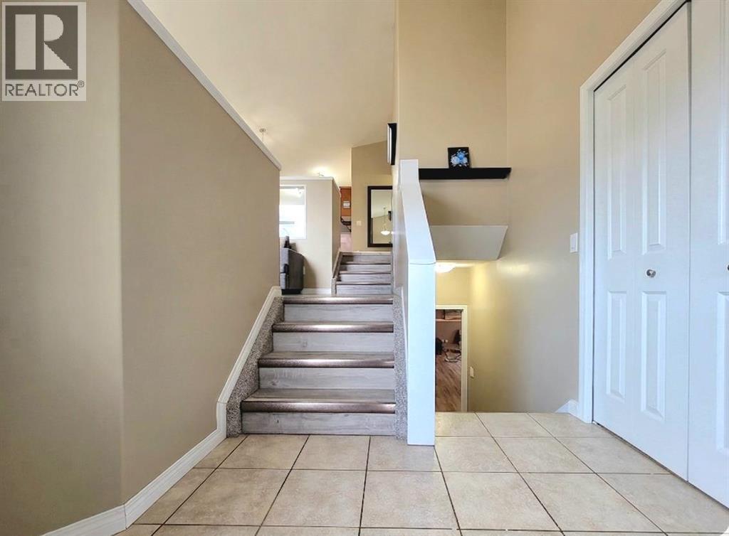 11425 88a Street, Grande Prairie, Alberta  T8X 0A6 - Photo 3 - A2303411