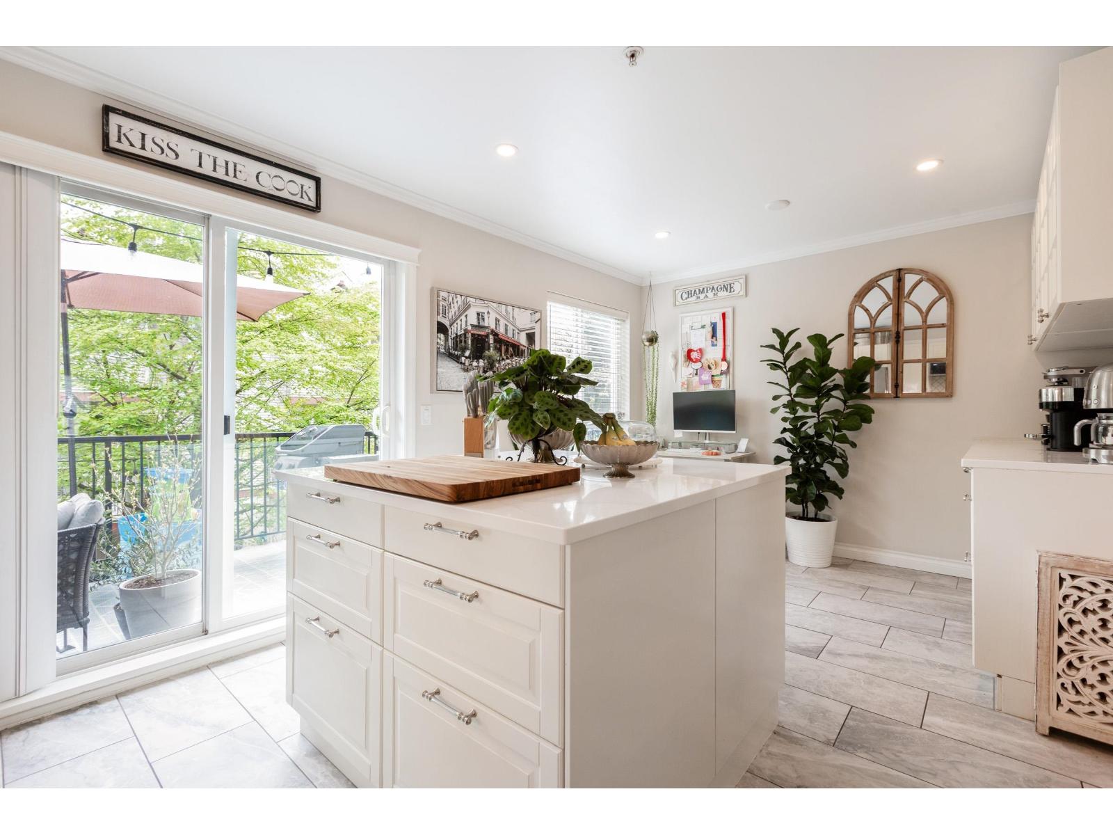 11 6747 203 Street, Langley, British Columbia  V2Y 3B5 - Photo 9 - R3114167