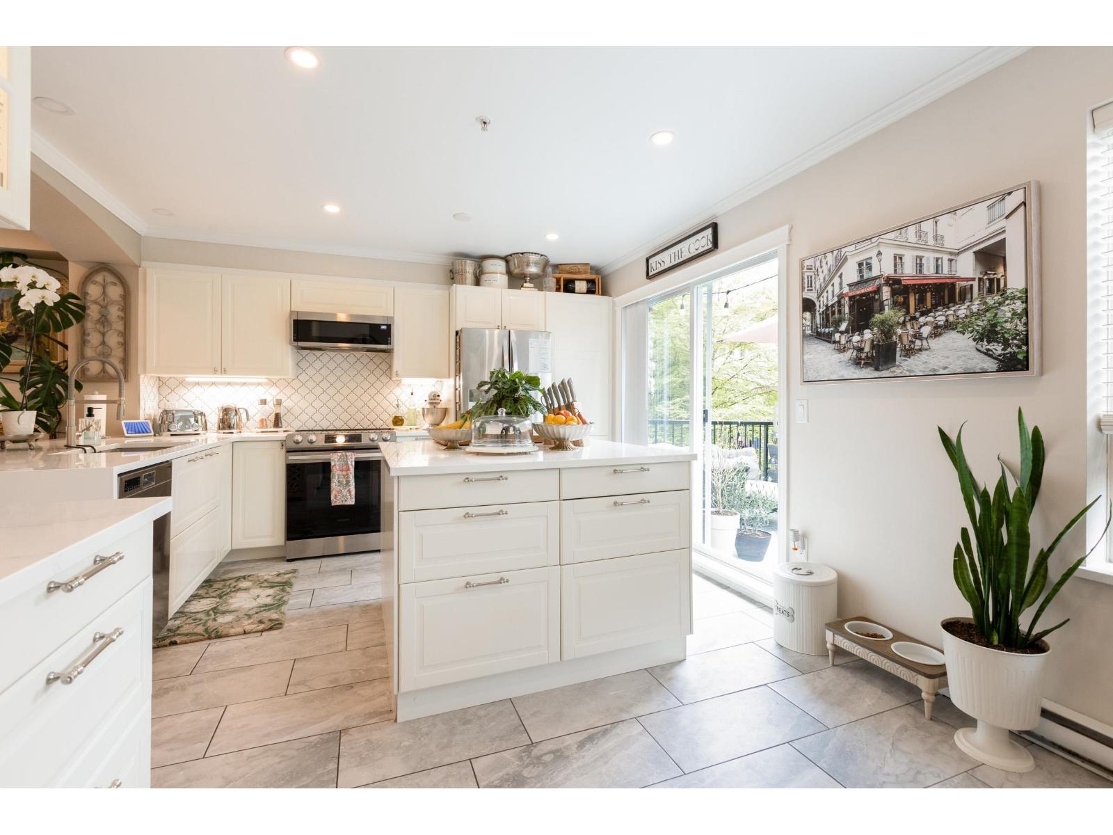 11 6747 203 Street, Langley, British Columbia  V2Y 3B5 - Photo 10 - R3114167