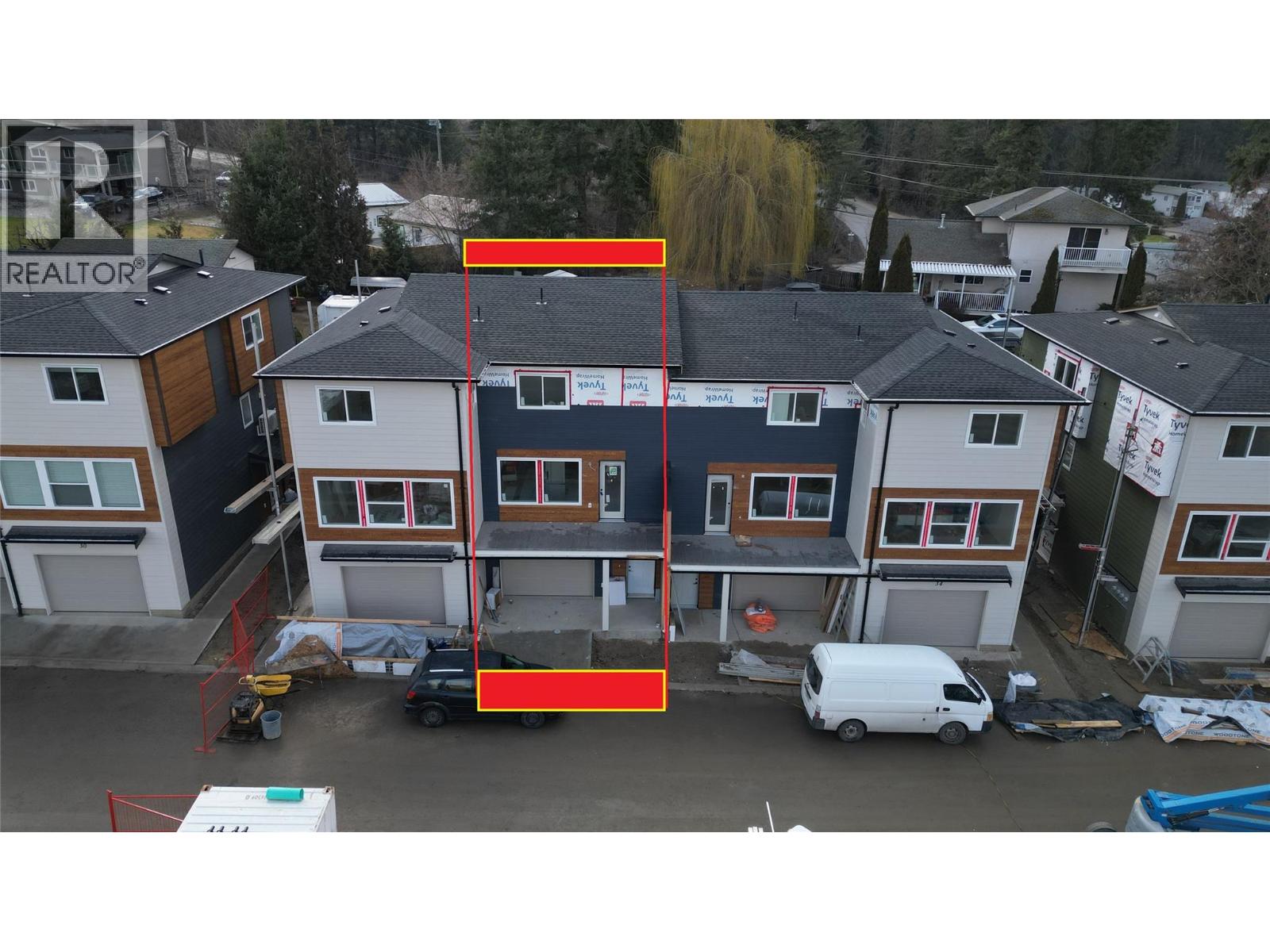 981 12 Street Se Unit# 32, Salmon Arm, British Columbia  V1E 2C8 - Photo 3 - 10376029