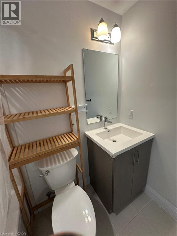 1 Redfern Avenue Unit# 202, Hamilton, Ontario  L9C 7S6 - Photo 8 - 40822895