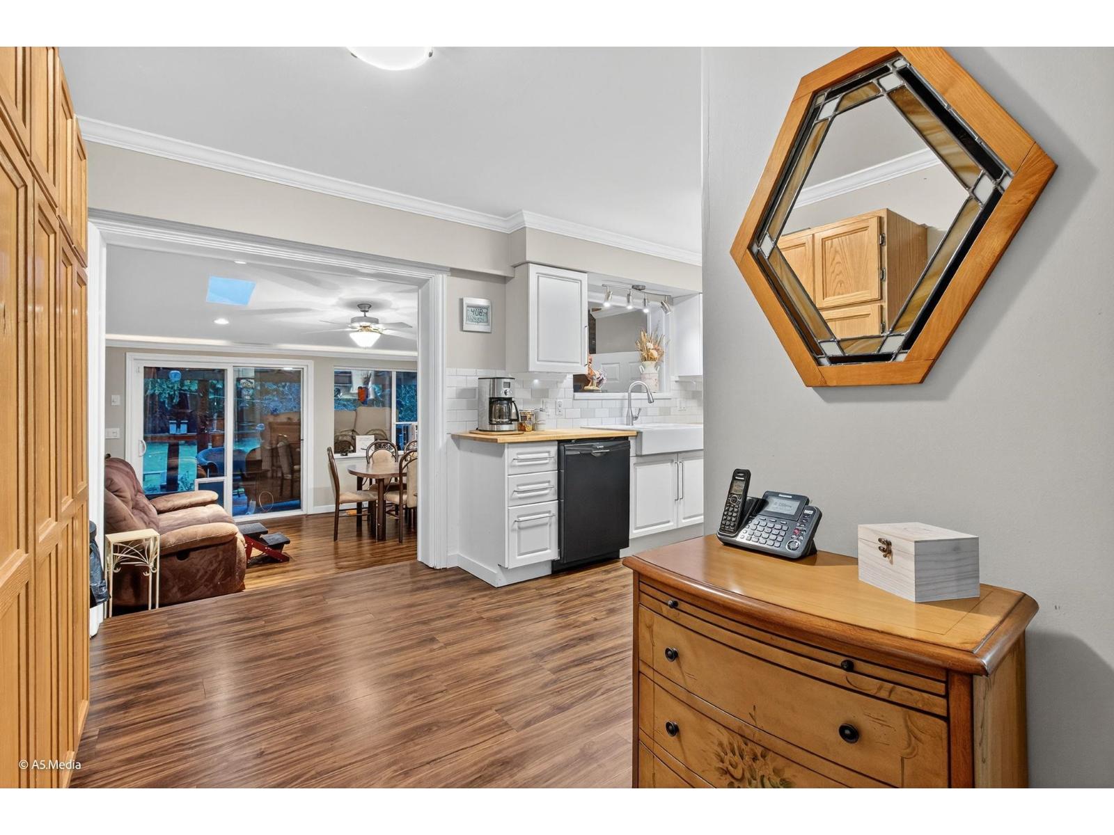 24644 56 Avenue, Langley, British Columbia  V2Z 1C1 - Photo 9 - R3067868