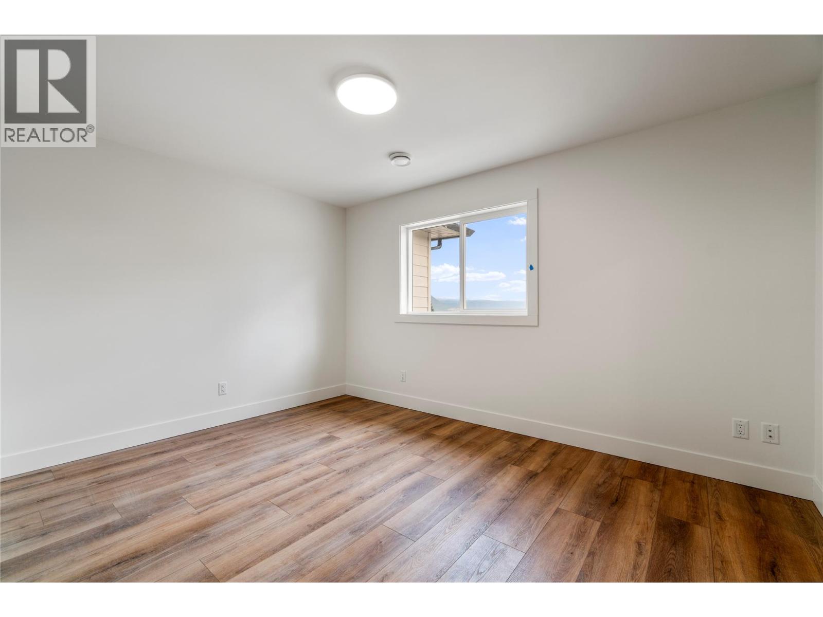 981 12 Street SE Unit# 36, Salmon Arm, British Columbia  V1E 2C8 - Photo 42 - 10376042