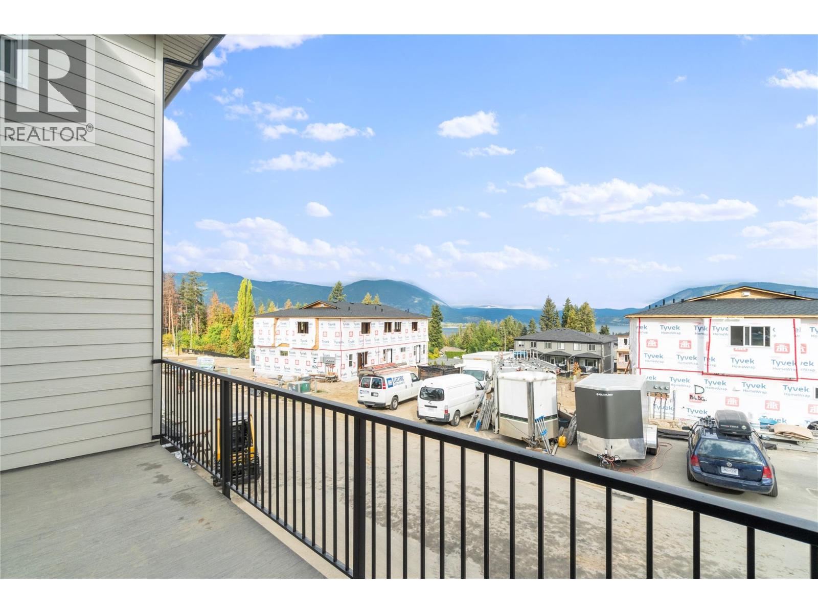 981 12 Street SE Unit# 36, Salmon Arm, British Columbia  V1E 2C8 - Photo 35 - 10376042