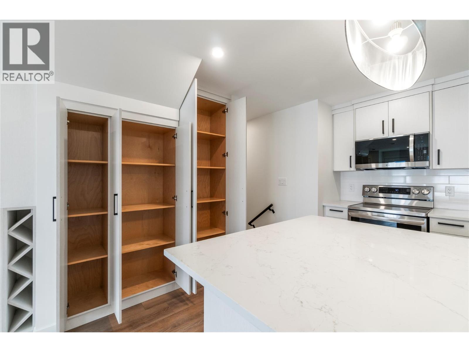 981 12 Street SE Unit# 36, Salmon Arm, British Columbia  V1E 2C8 - Photo 26 - 10376042