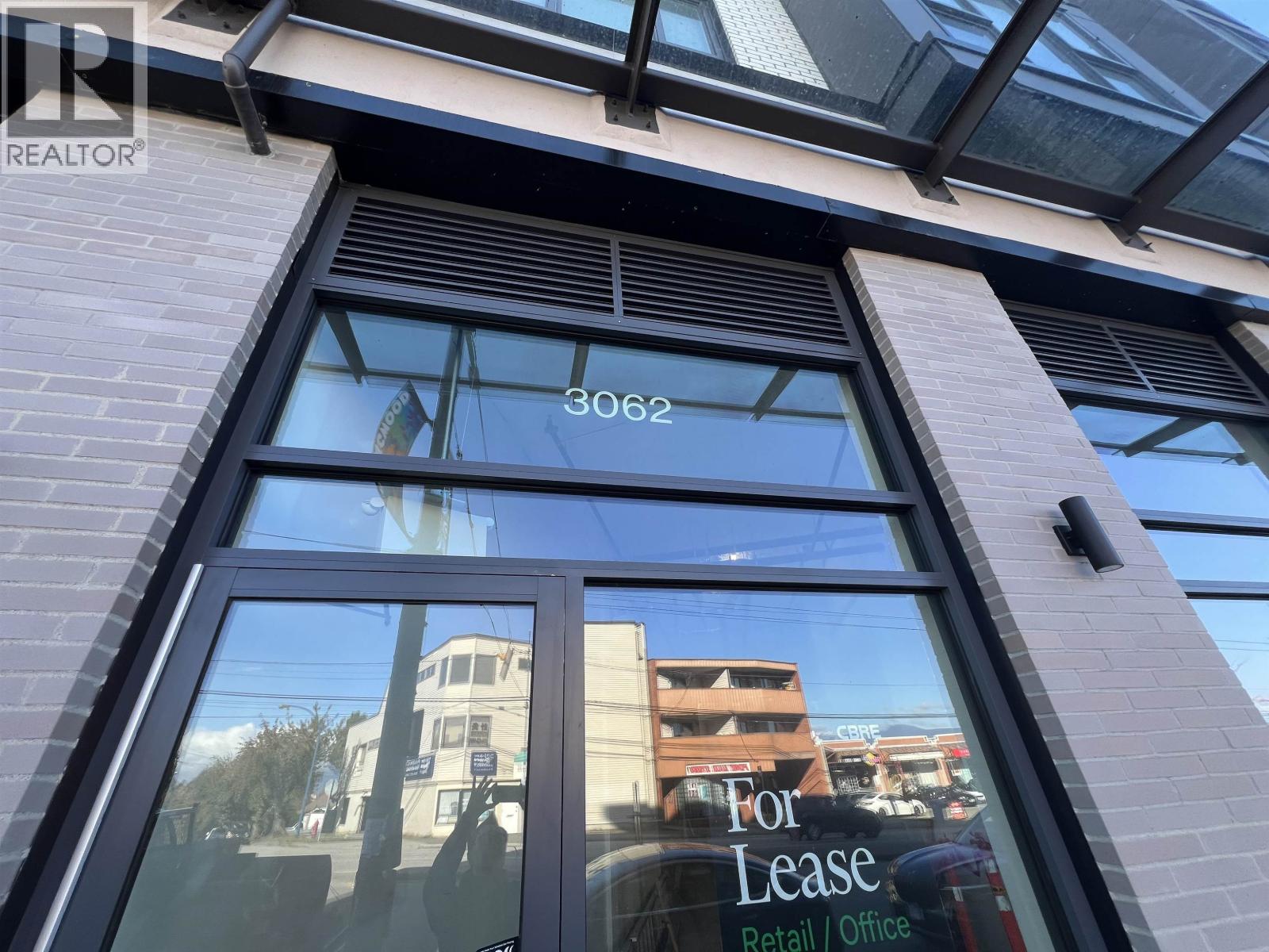 Cru 1-3 3068 Kingsway, Vancouver, British Columbia  V5R 5J7 - Photo 8 - C8073248