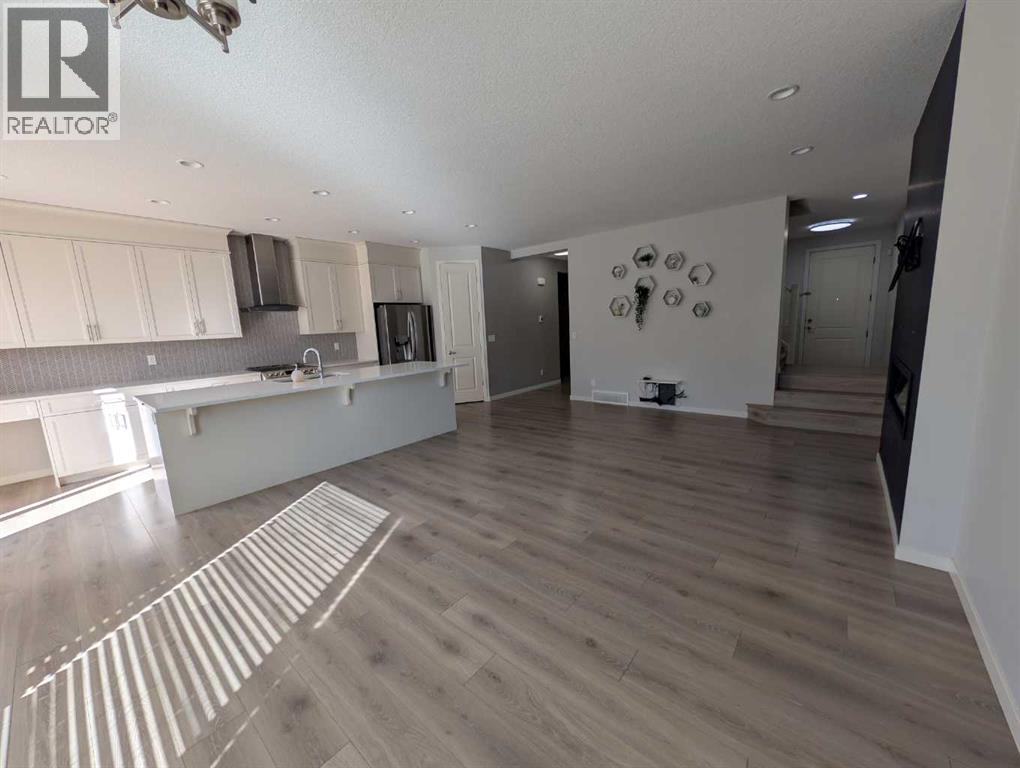 54 Seton Manor Se, Calgary, Alberta  T3M 2V8 - Photo 9 - A2299141