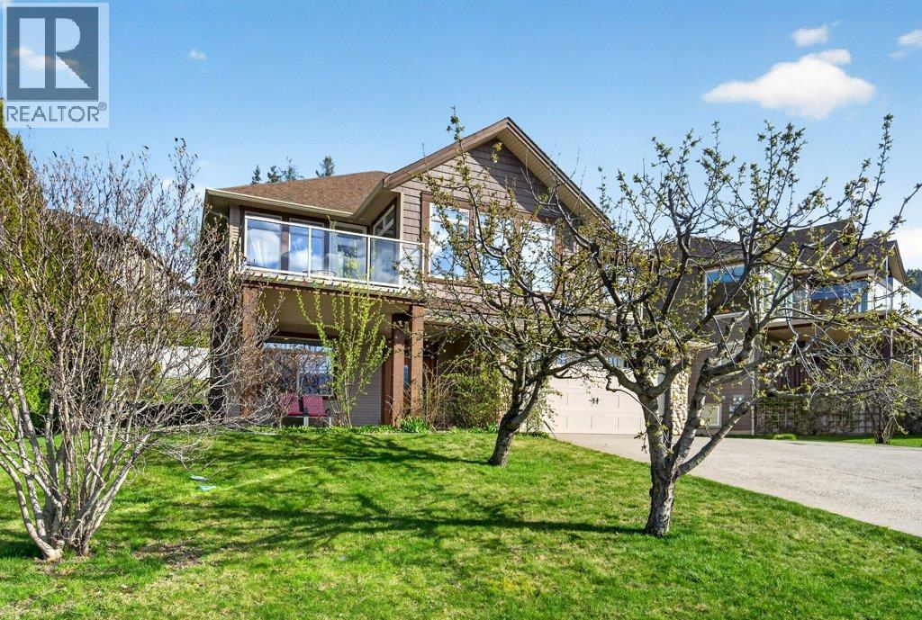 840 12 Street SE, Salmon Arm, British Columbia  V1E 0A3 - Photo 4 - 10383606