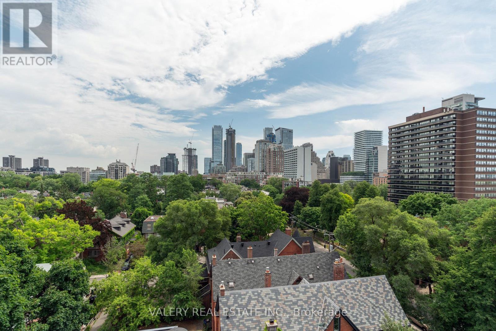 303 - 161 St. George Street, Toronto, Ontario  M5R 2M3 - Photo 10 - C12893994