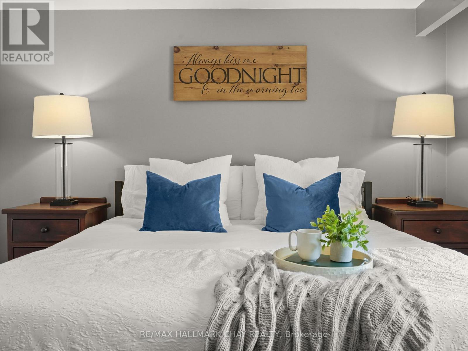 190 Mackenzie Street, New Tecumseth, Ontario  L9R 1B8 - Photo 20 - N12990106