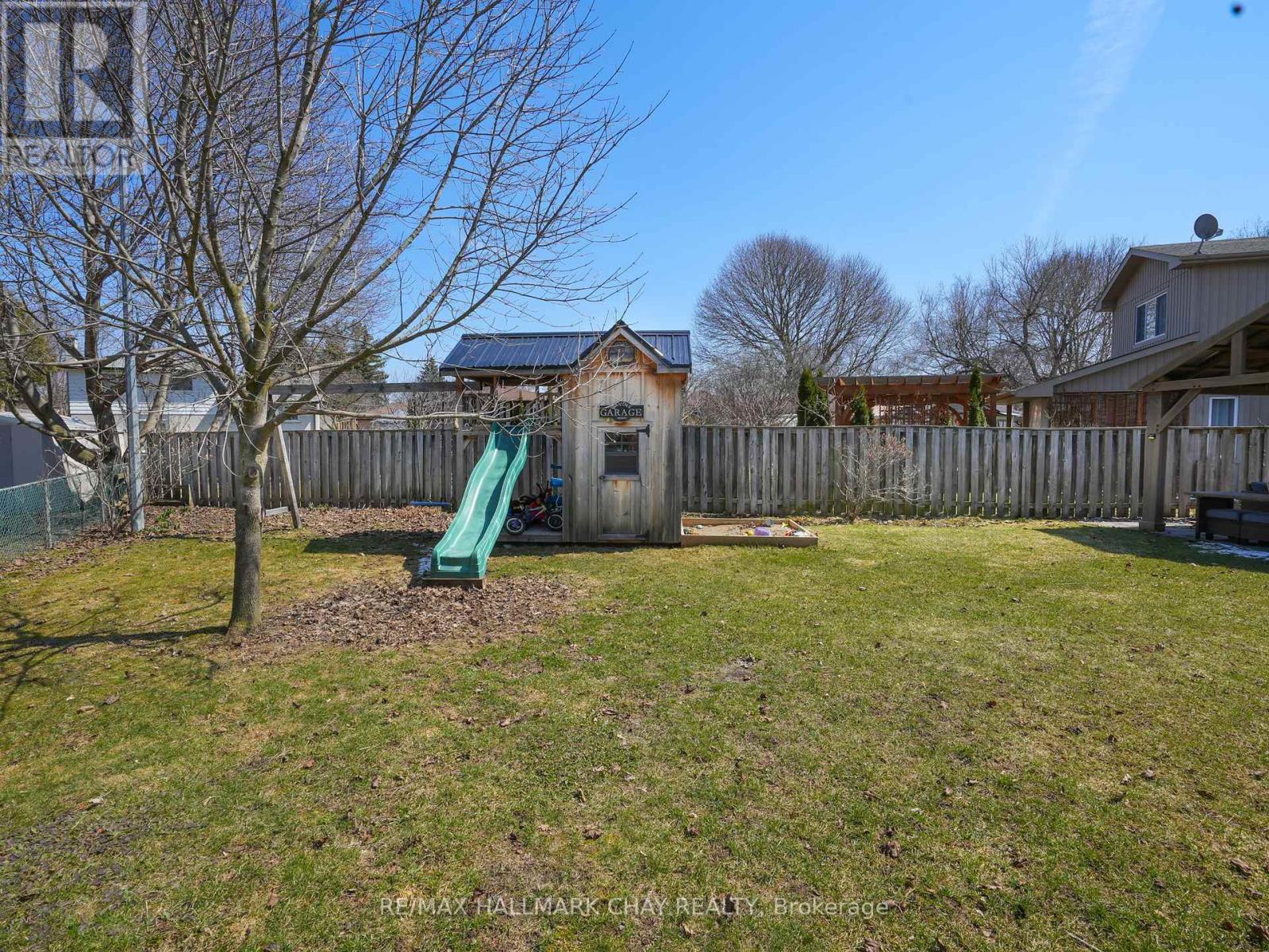 190 Mackenzie Street, New Tecumseth, Ontario  L9R 1B8 - Photo 34 - N12990106