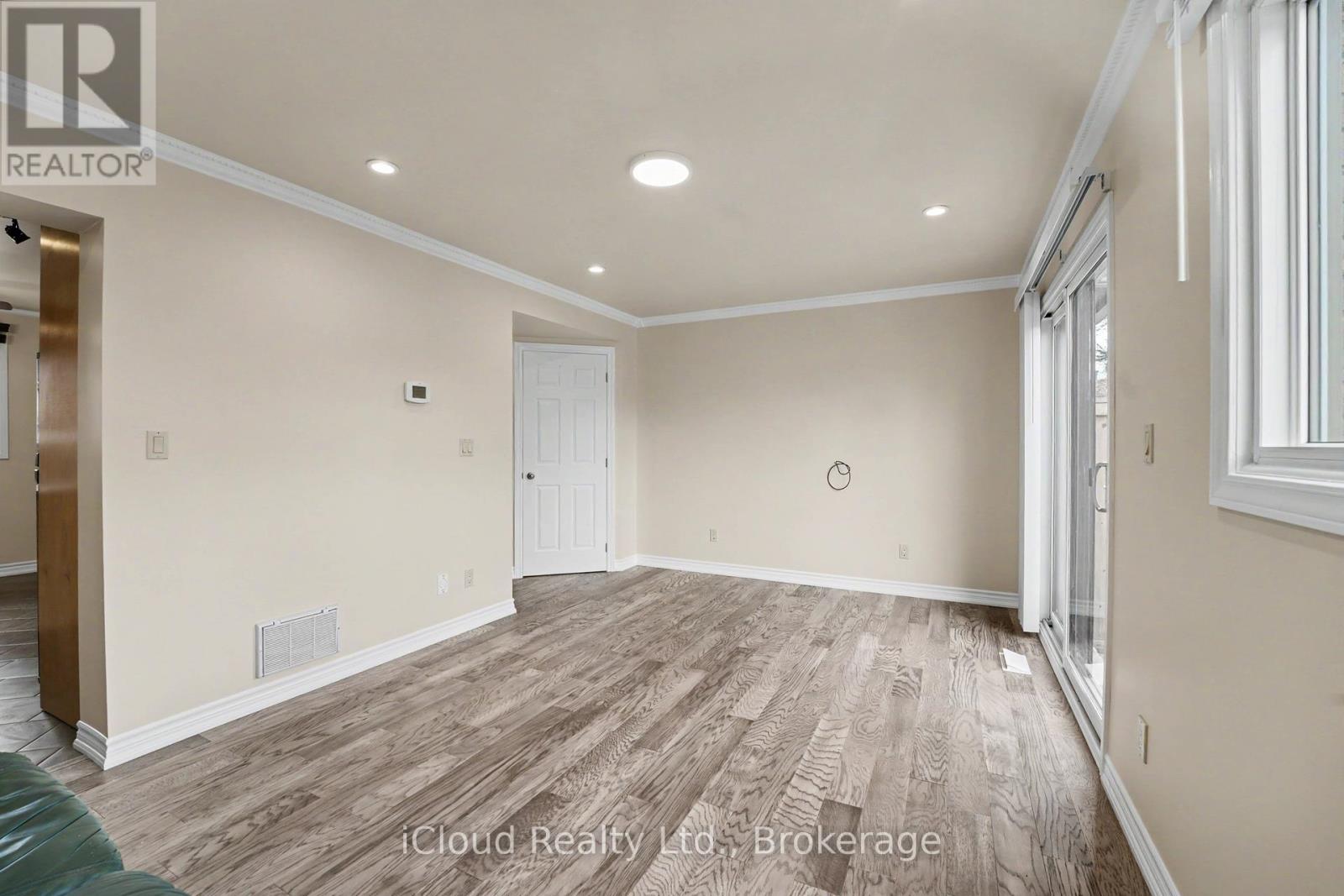 62 - 81 Hansen Road, Brampton, Ontario  L6V 3C7 - Photo 27 - W12682698