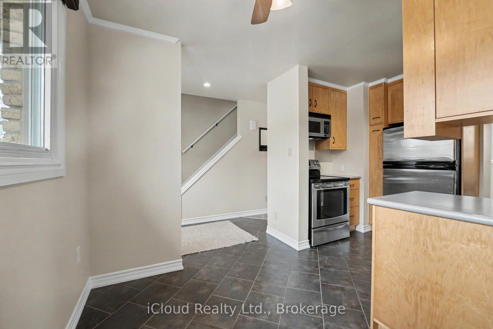 62 - 81 Hansen Road, Brampton, Ontario  L6V 3C7 - Photo 8 - W12682698