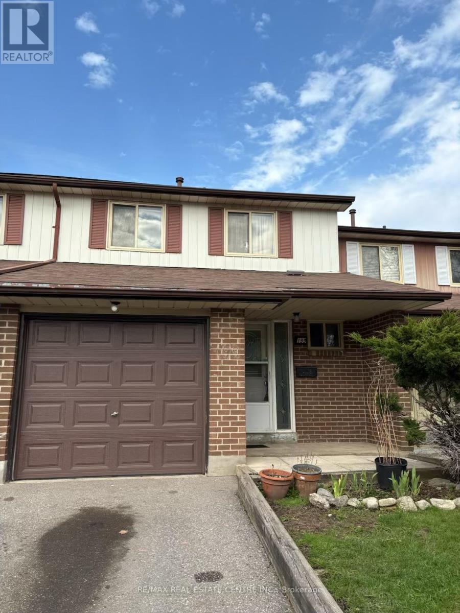 199 - 199 Baronwood Court, Brampton, Ontario  L6V 3H9 - Photo 25 - W12826218