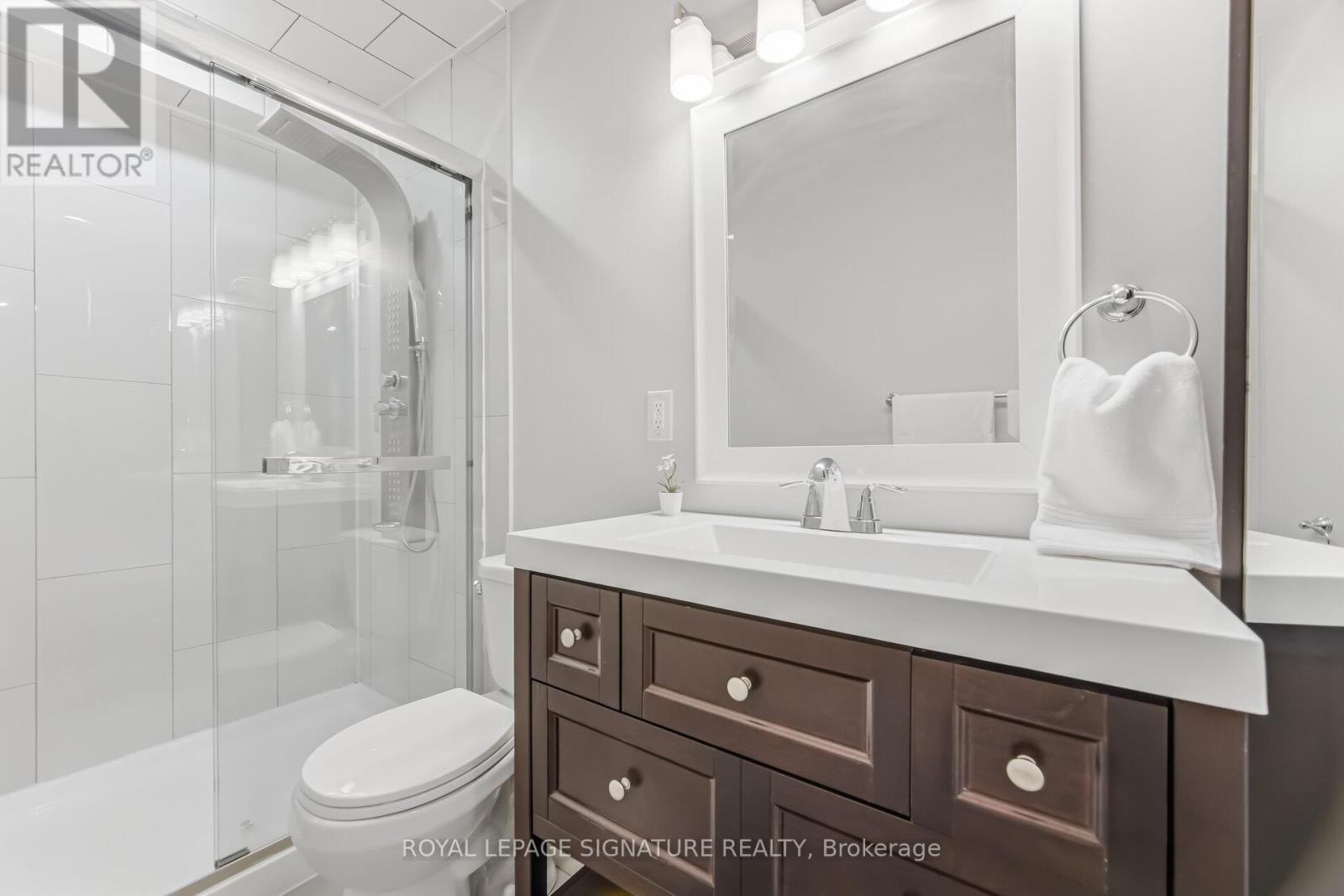 34 Lorraine Crescent, Brampton, Ontario  L6S 2R7 - Photo 29 - W13025470