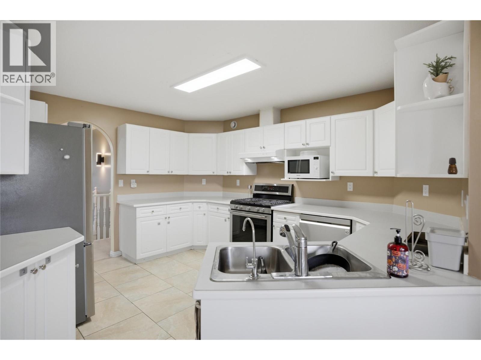 832 Regent Crescent, Kamloops, British Columbia  V1S 1X1 - Photo 27 - 10384366