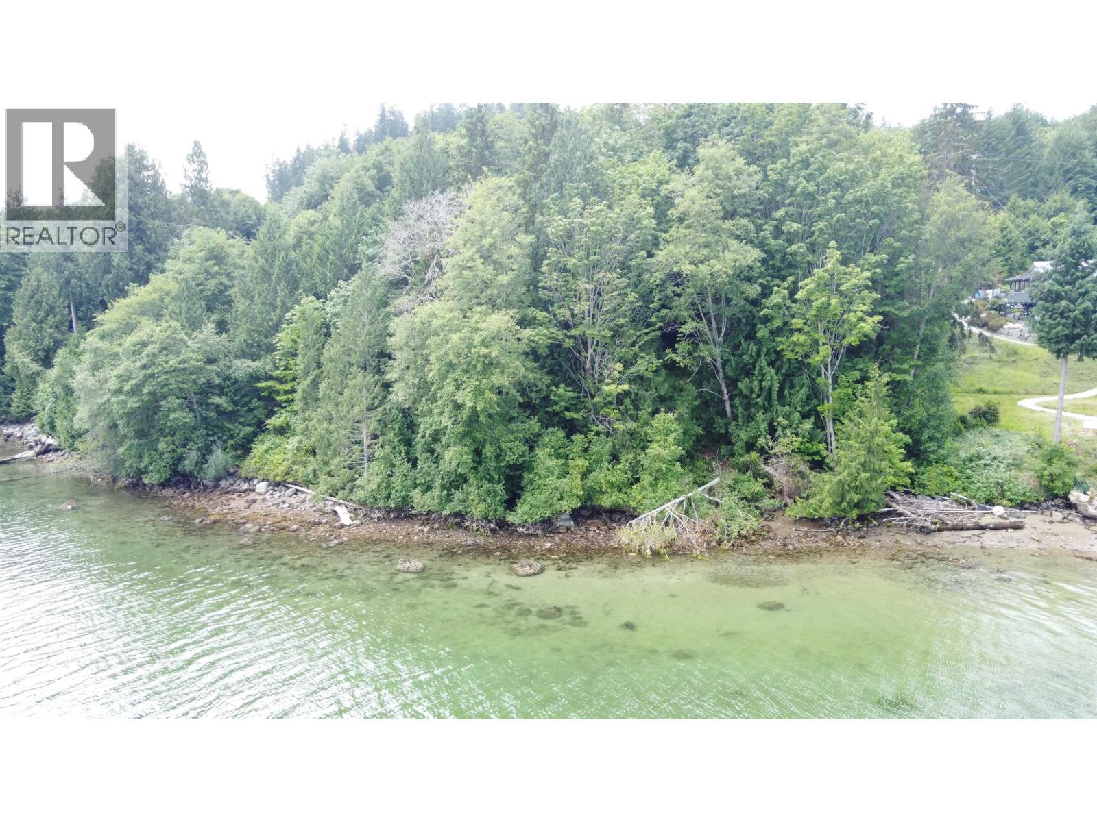 6340 N Gale Avenue, Sechelt, British Columbia  V7Z 0P8 - Photo 6 - R3114231