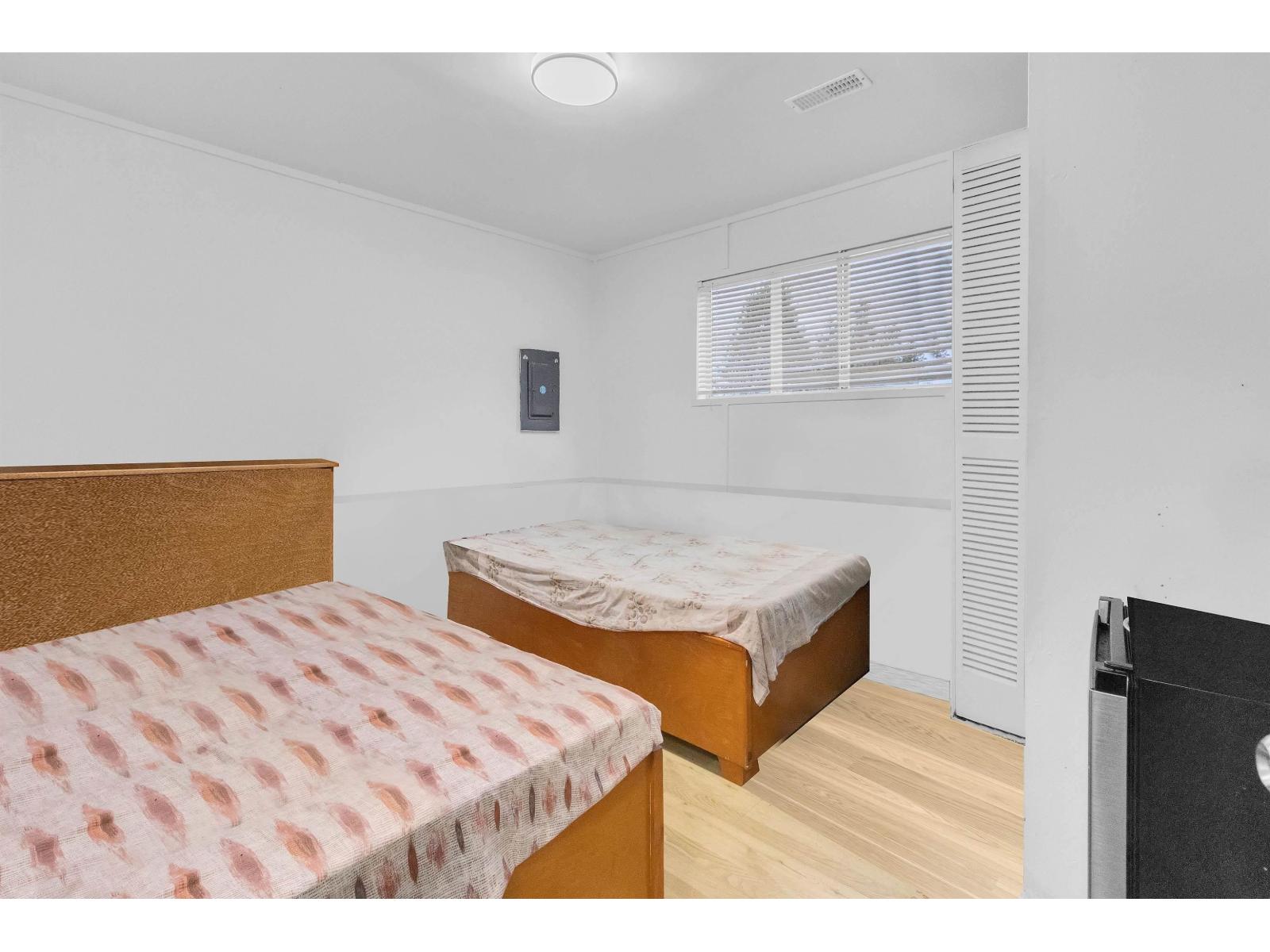 9892 130 Street, Surrey, British Columbia  V3T 3L4 - Photo 2 - R3109342