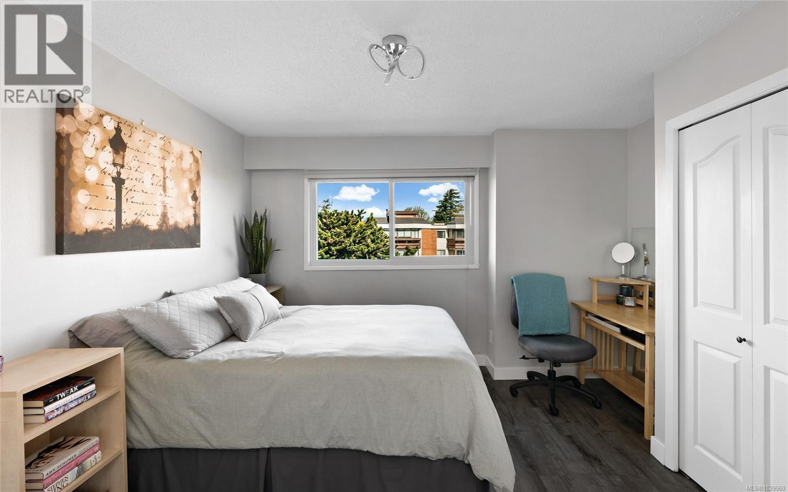 401 1525 Hillside Ave, Victoria, British Columbia  V8T 2C1 - Photo 11 - 1029960