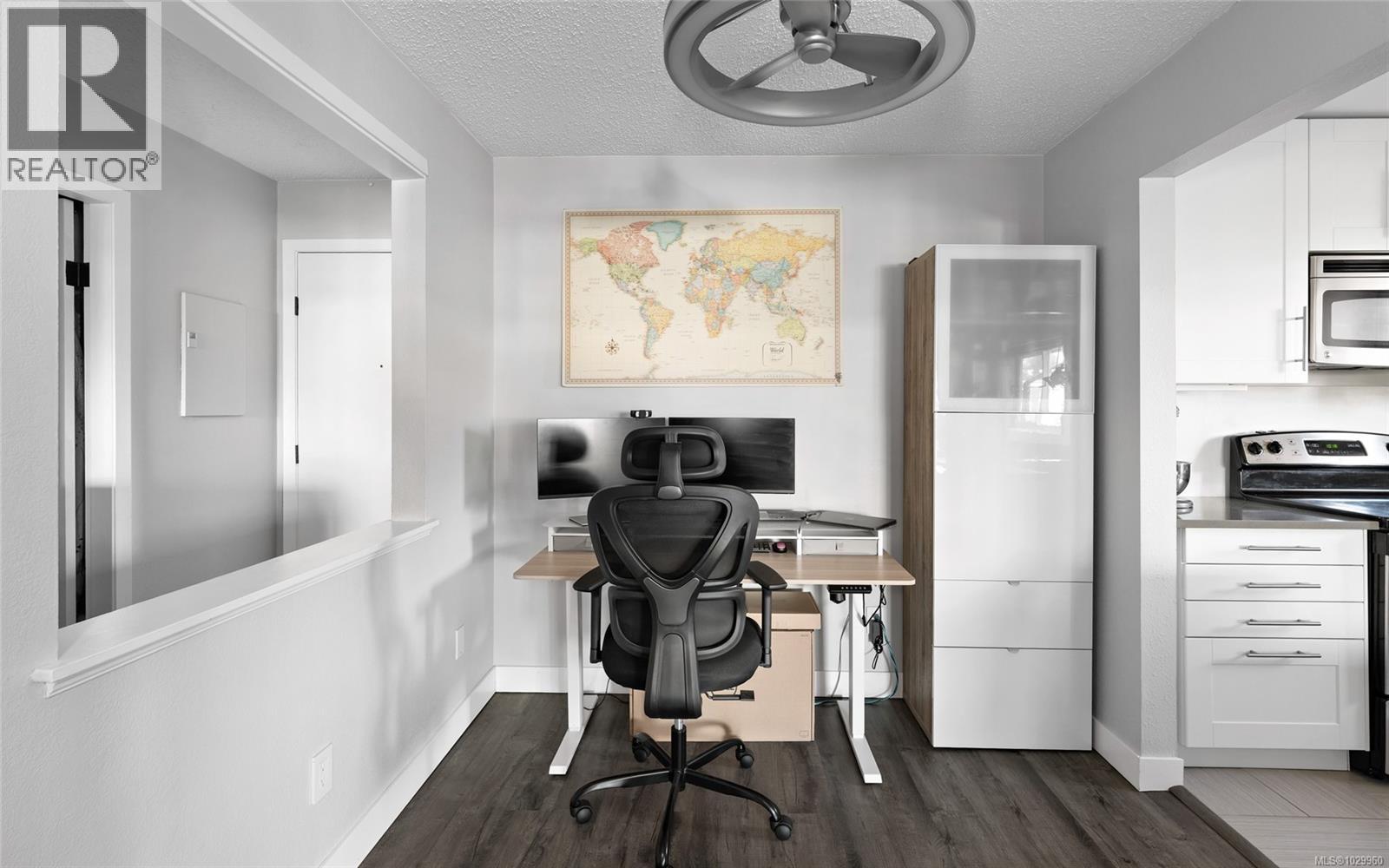 401 1525 Hillside Ave, Victoria, British Columbia  V8T 2C1 - Photo 9 - 1029960