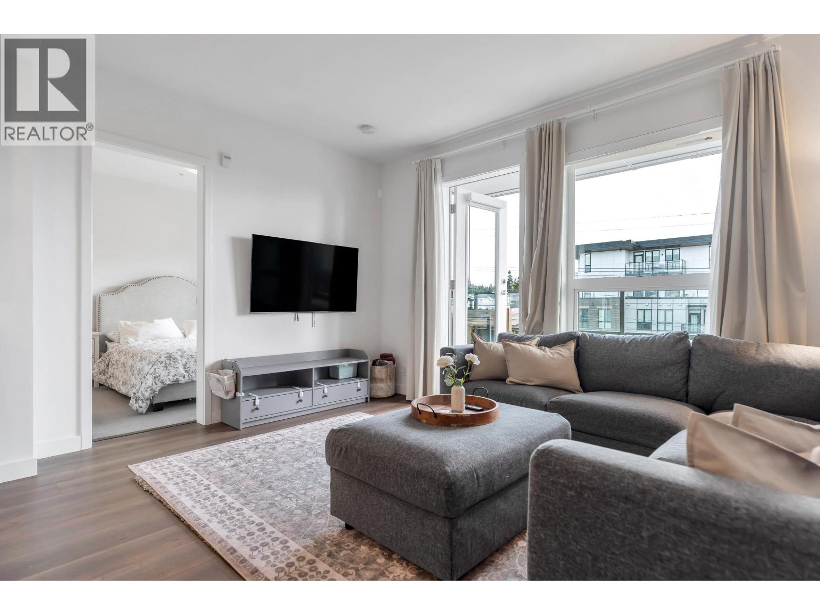 504 645 Como Lake Avenue, Coquitlam, British Columbia  V3J 0N9 - Photo 12 - R3114036