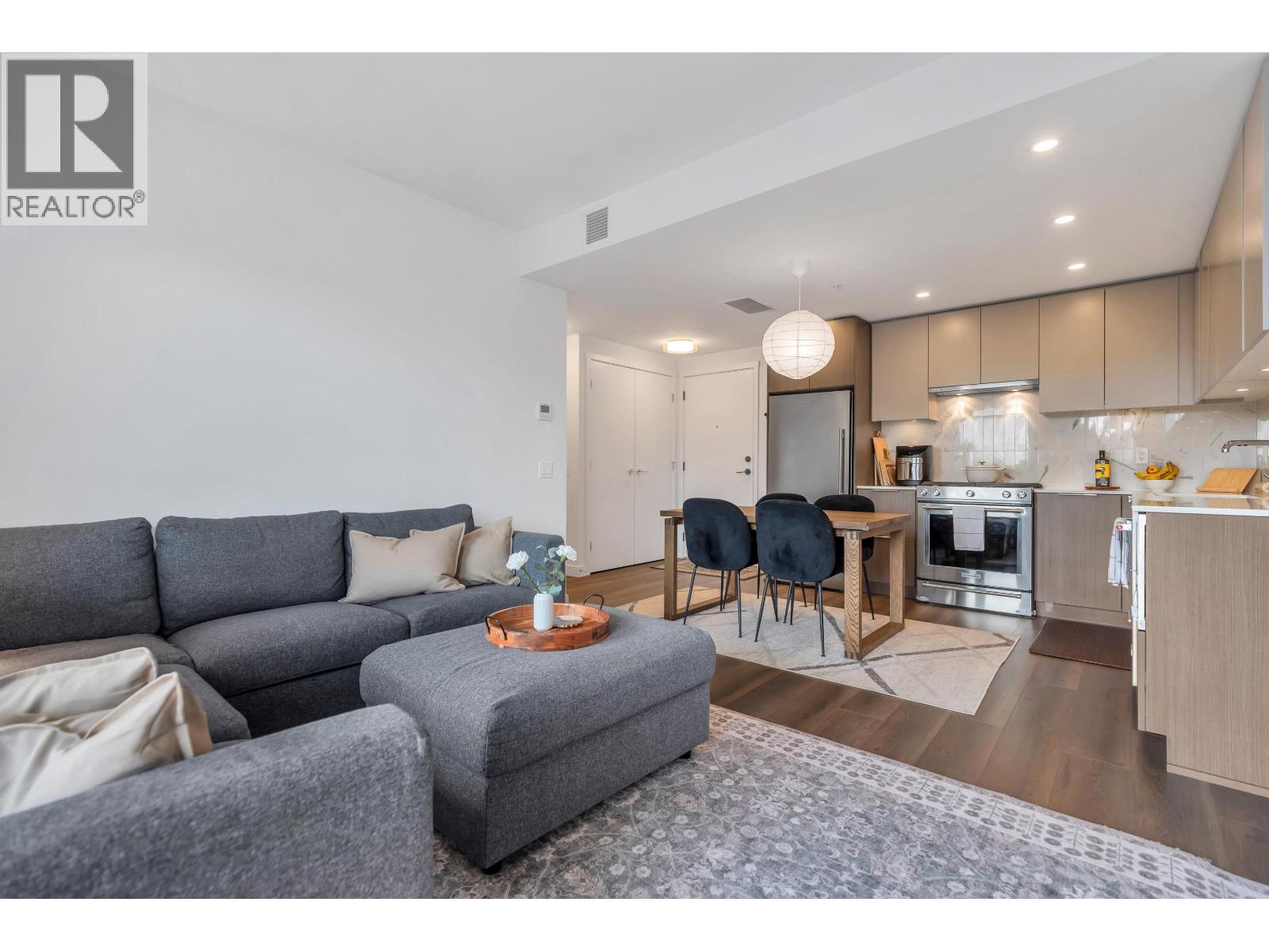 504 645 Como Lake Avenue, Coquitlam, British Columbia  V3J 0N9 - Photo 14 - R3114036