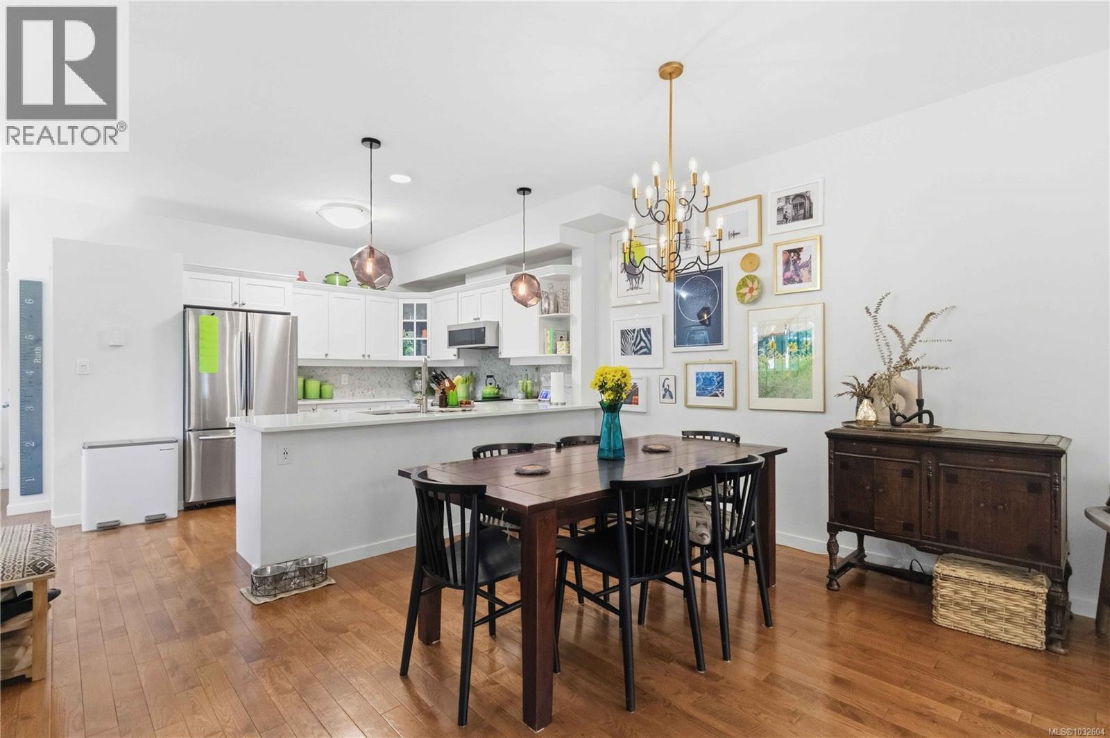 1089 Colville Rd, Esquimalt, British Columbia  V9A 4P9 - Photo 17 - 1032604