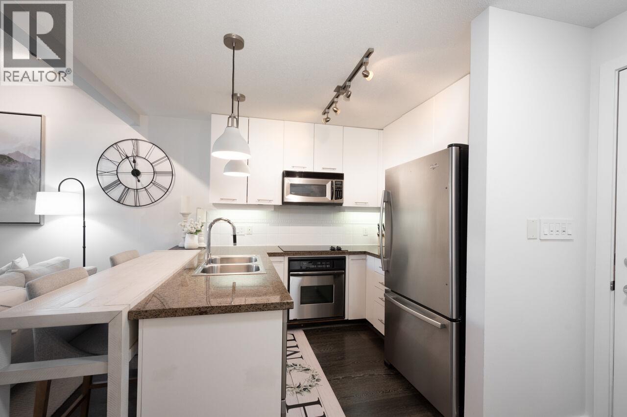 414 530 Raven Woods Drive, North Vancouver, British Columbia  V7G 2T5 - Photo 18 - R3114040