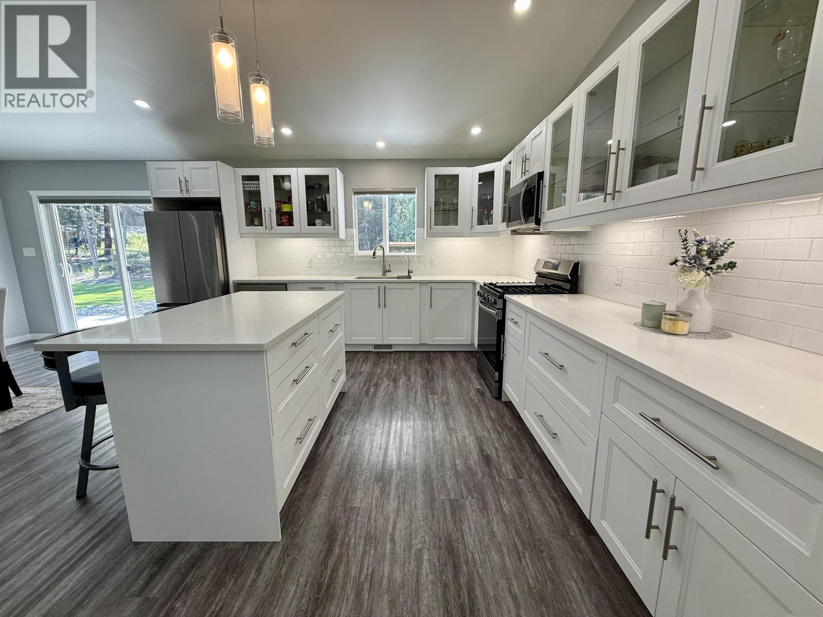 4985 Kyllo Road, 108 Mile Ranch, British Columbia  V0K 2Z0 - Photo 8 - R3113553