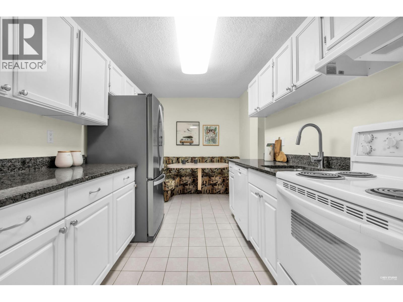 103 150 E 5th Street, North Vancouver, British Columbia  V7L 1L5 - Photo 11 - R3114213