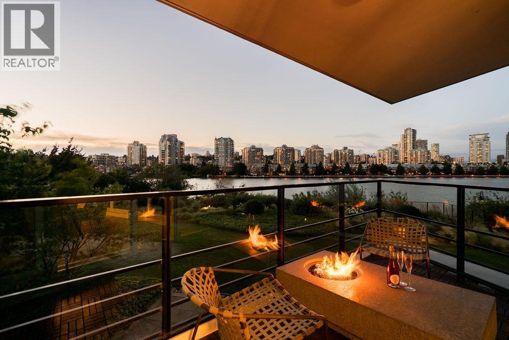 305 210 Salter Street, New Westminster, British Columbia  V3M 0J9 - Photo 13 - R3114214