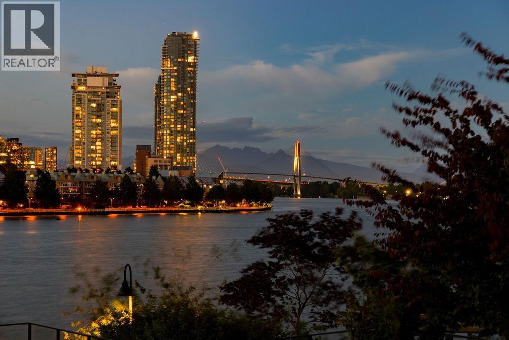 305 210 Salter Street, New Westminster, British Columbia  V3M 0J9 - Photo 37 - R3114214