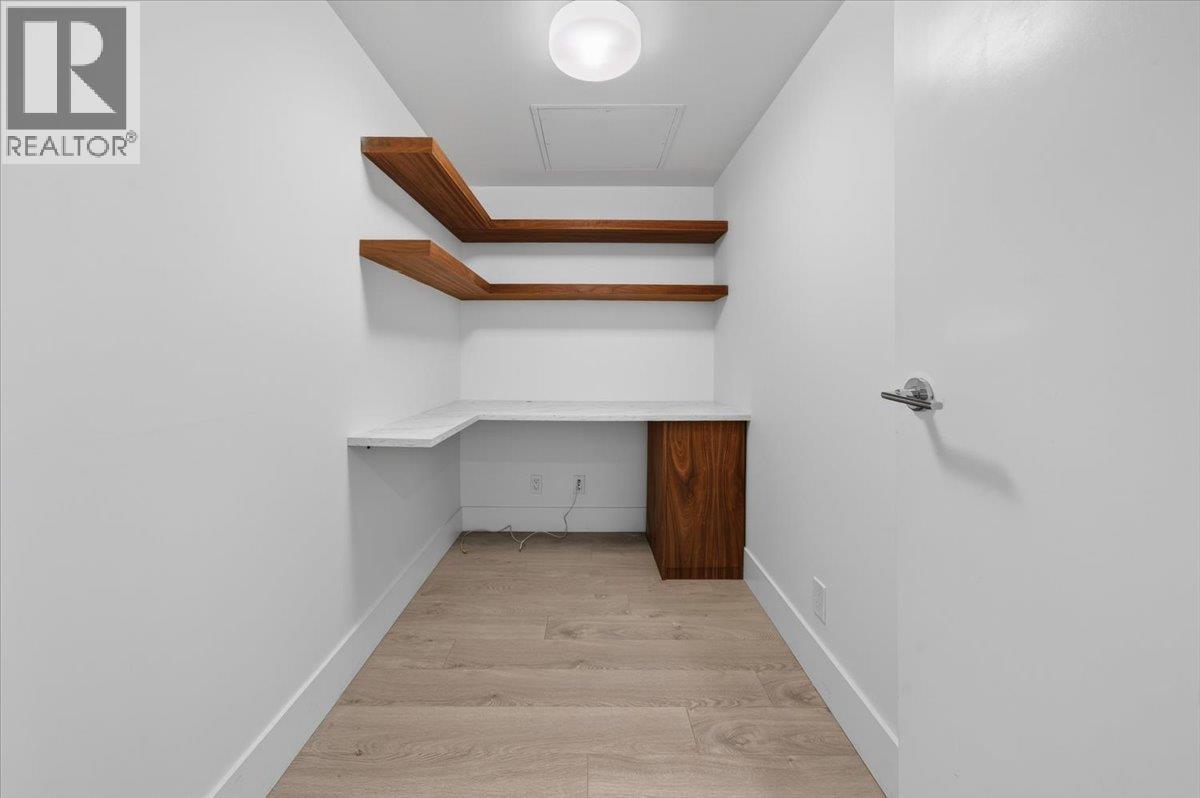 610 680 Seylynn Crescent, North Vancouver, British Columbia  V7J 0B5 - Photo 25 - R3114220