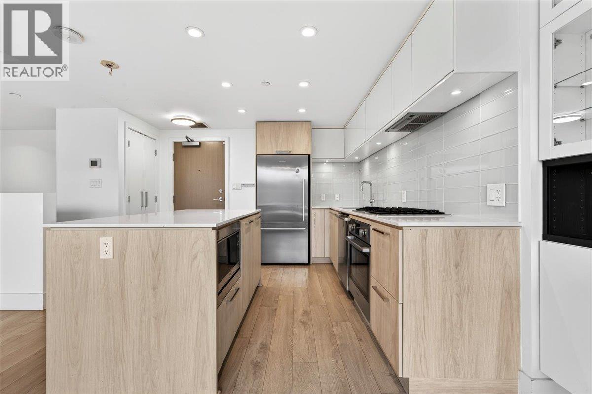 610 680 Seylynn Crescent, North Vancouver, British Columbia  V7J 0B5 - Photo 7 - R3114220