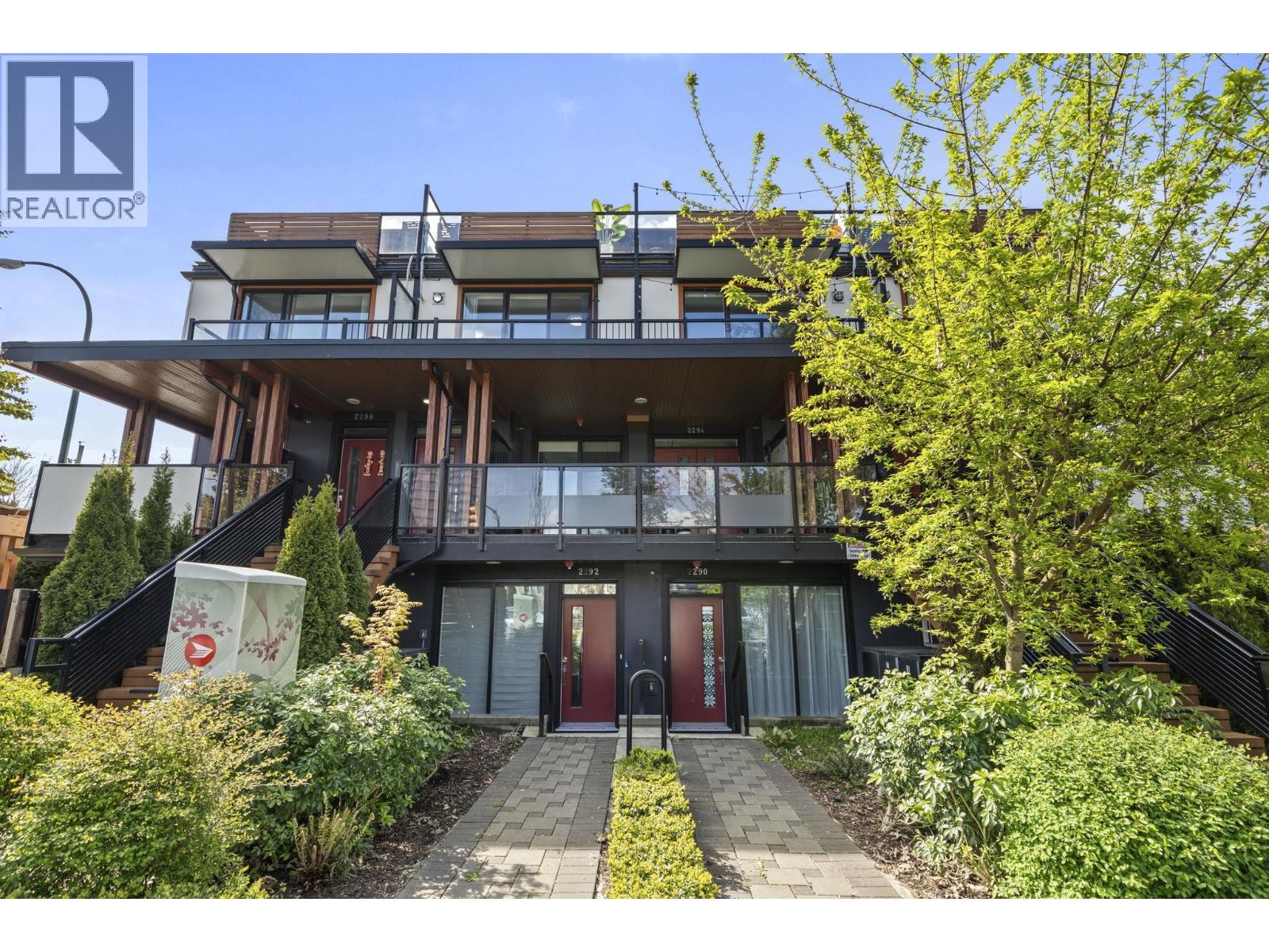 2296 E 33rd Avenue, Vancouver, British Columbia  V5N 3G1 - Photo 31 - R3114273