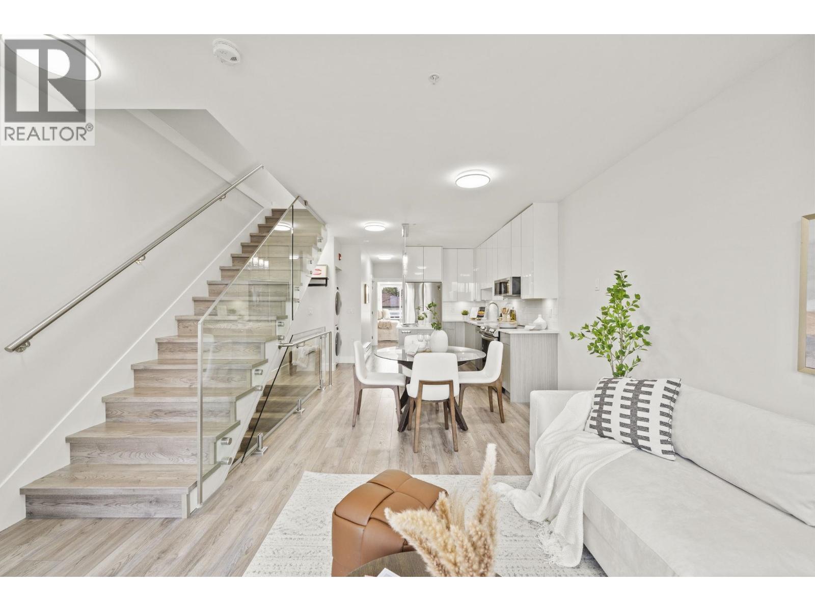 2296 E 33rd Avenue, Vancouver, British Columbia  V5N 3G1 - Photo 7 - R3114273